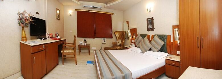 Hotel Royal Castle Grand