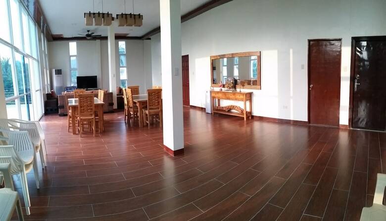 Posada The Inn At Calayo