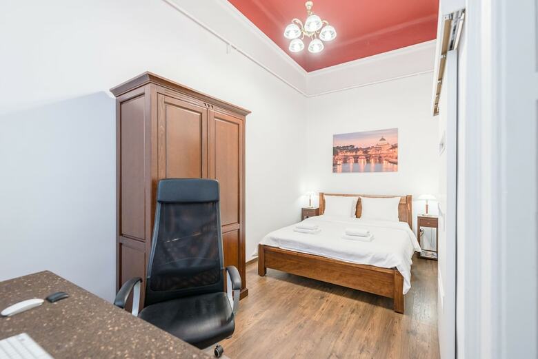 Oasis Apartments - Broadway II