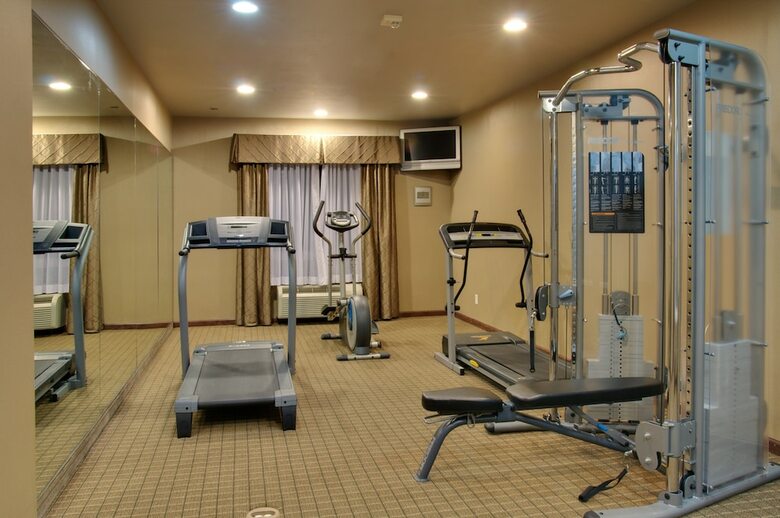 Holiday Inn Express Hotel & Suites Natchitoches