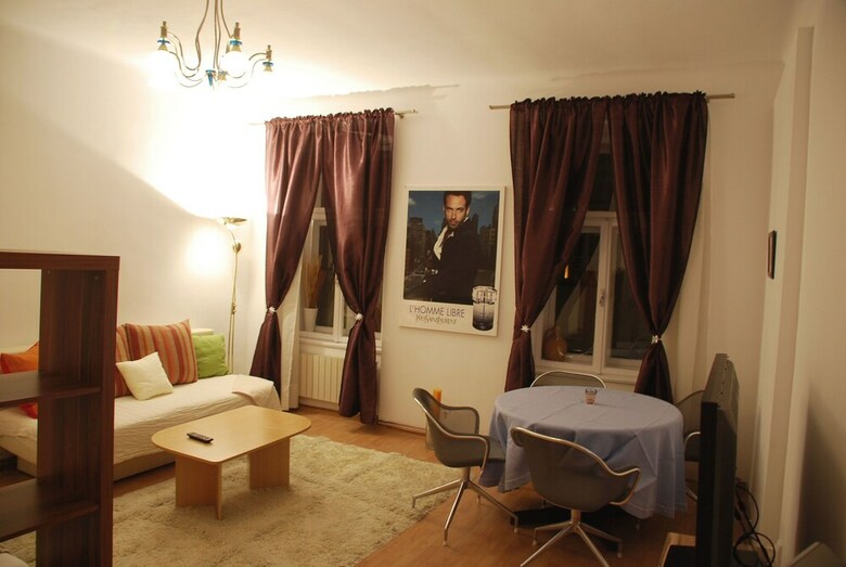 Soho Apartments - Little Soho