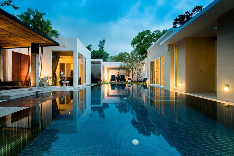 Excellence Beachfront Villa