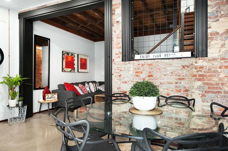 Unique - New York Loft Style Townhouse