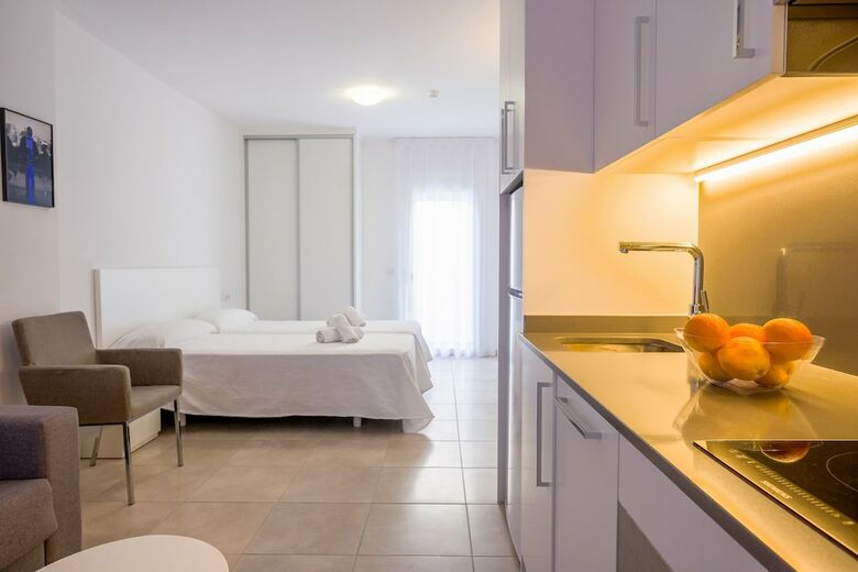 S'alamera Suites Hotel & Apartments