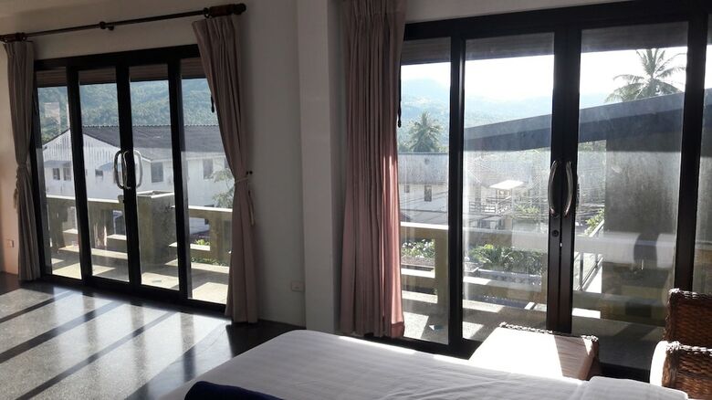 Hotel Mamo Resort Samui