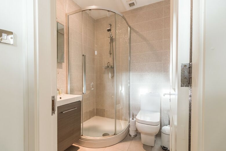 Apartamentos The Eamon Develara Suite - Hiphipstay