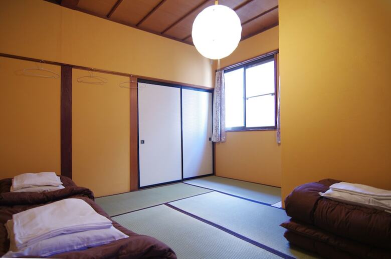 Hostal Hida Takayama Guest House Tau - Hostel