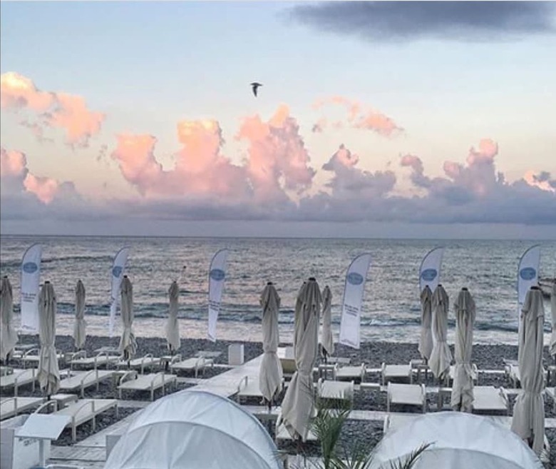 Marina Yacht Hotel