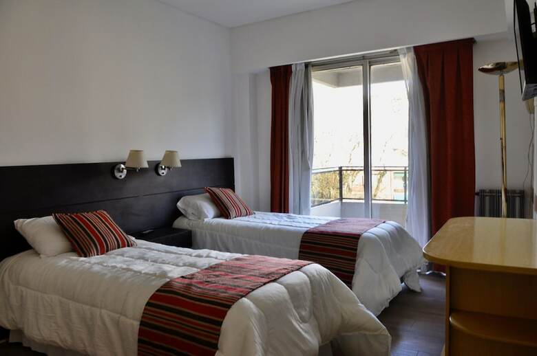 Hotel Golf Tower Suites And Apartments