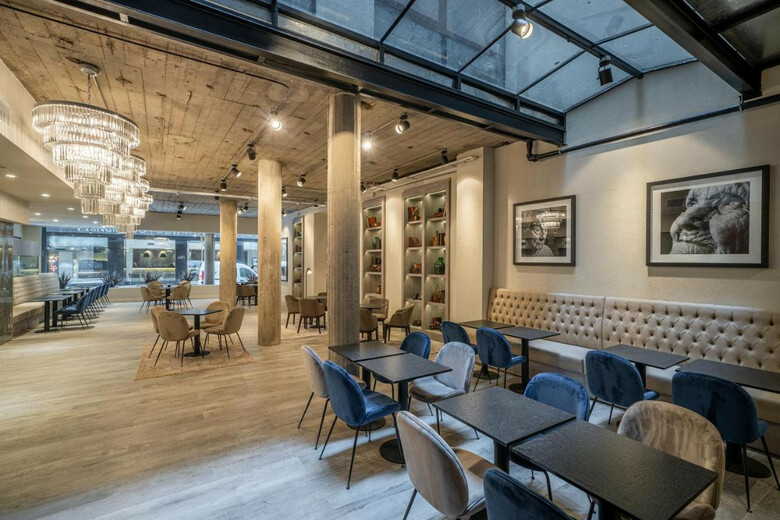 Efe Hotel & Cowork