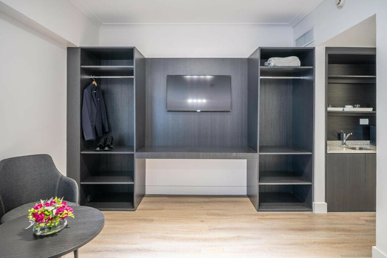 Efe Hotel & Cowork