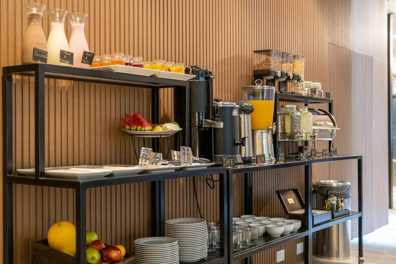 Efe Hotel & Cowork