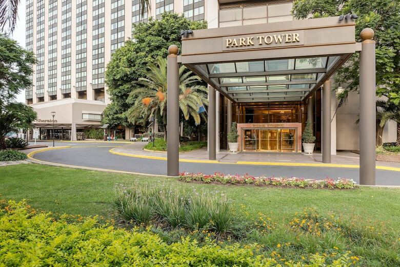 Park Tower - A Luxury Collection Hotel