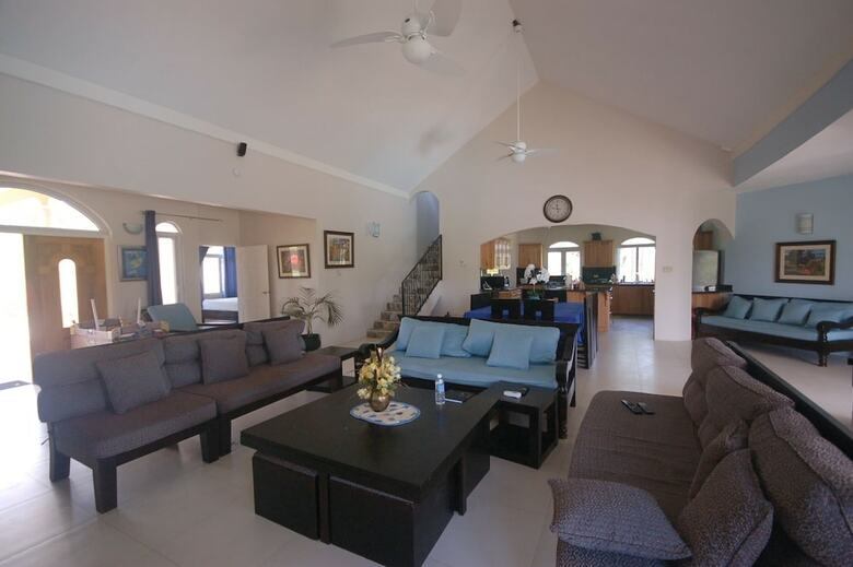 Villa Mi Amor, Silver Sands 4br