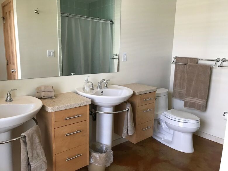 Bed & Breakfast Volcano Park Rentals