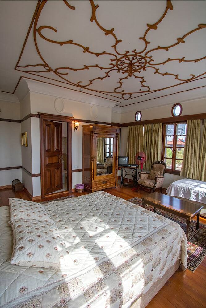 Bed & Breakfast Altin Cesmeli Konak