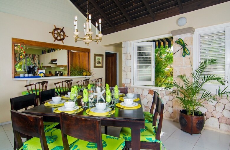 Fantasy Villa, Rio Bueno 3br