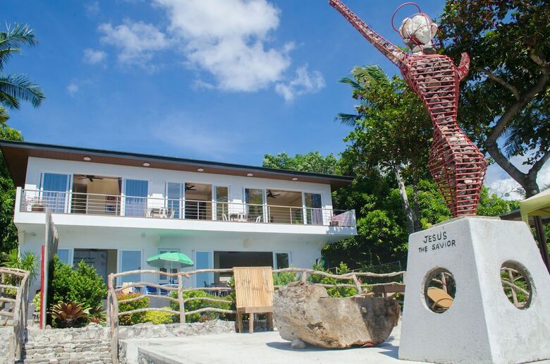 Hotel Paradiso Rito Waterfront Oasis