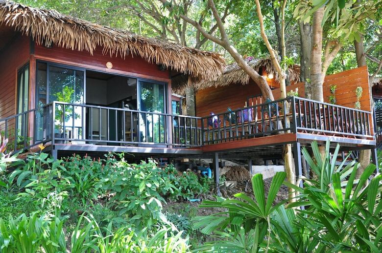 Hotel Decho Beach Resort