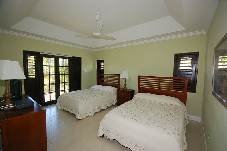 Mai Tai Villa, 4br By Jamaican Treasures