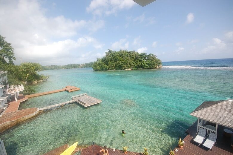 San Bar 6br By Jamaican Treasures