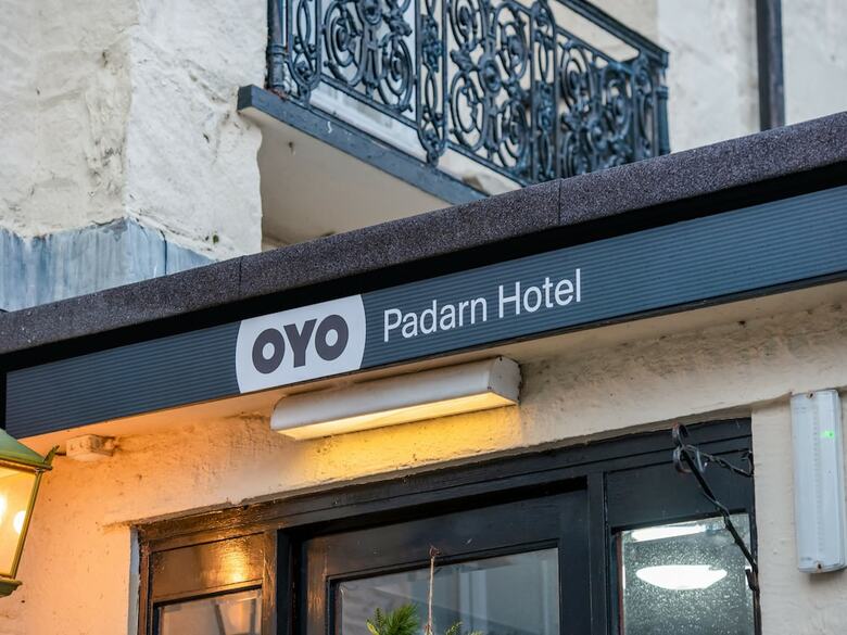 Padarn Hotel