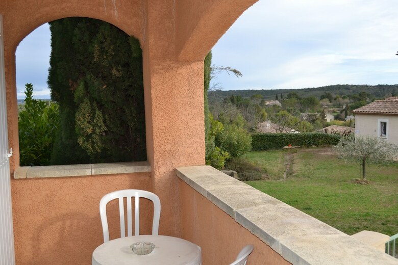 Hotel H�tel Saint Geni�s