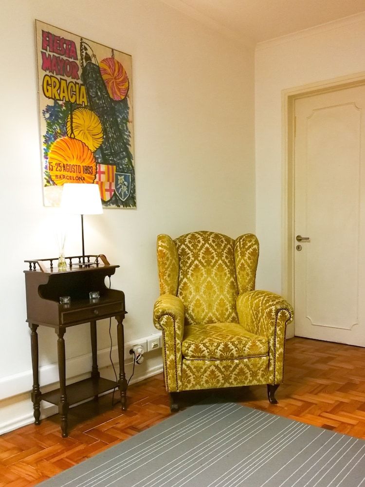 Hotel Castilho 63
