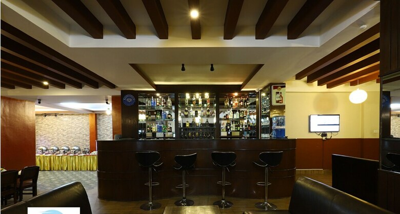 Hotel Ratna Giri Resort