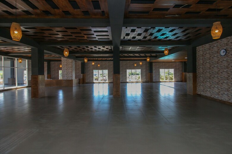 Hotel Airy Bahu Wolter Monginsidi 26 Manado