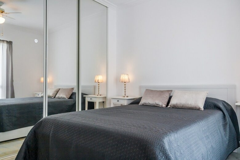 Apartamentos Huertos Canovas Nerja