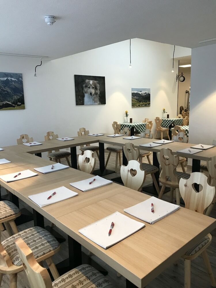Edel Weiss Hotel Und Restaurant