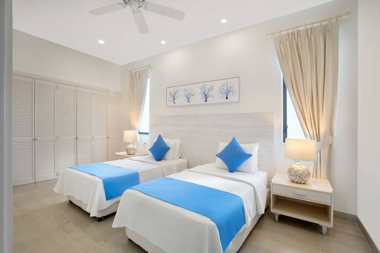 Apartamento Villas & Suites At Beach View