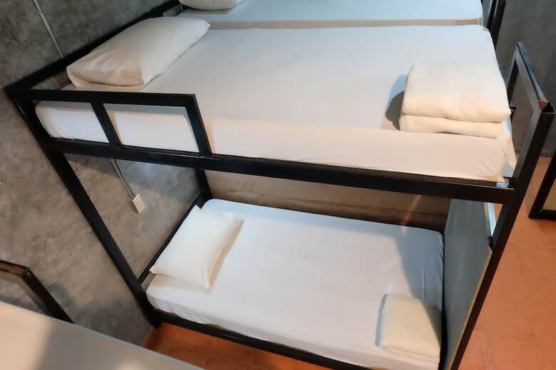 Hostal White Jail At Koh Tao Hostel