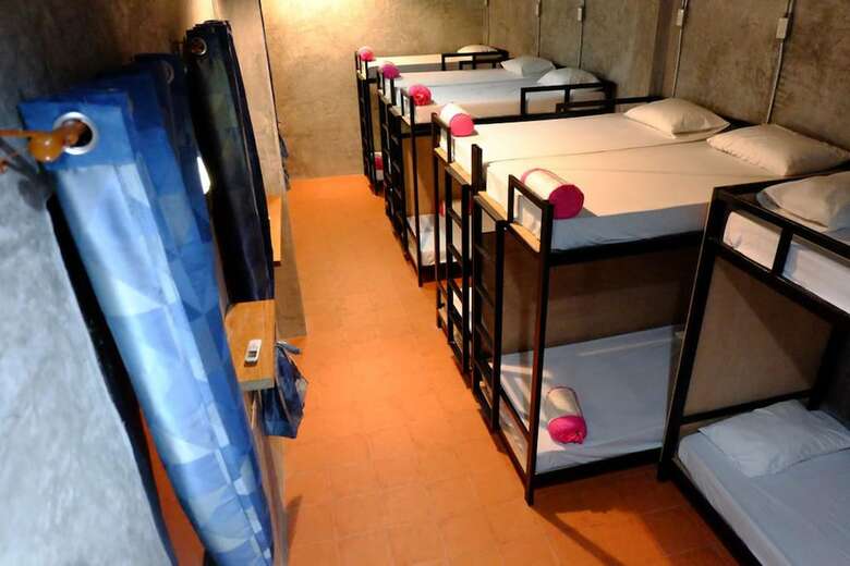 Hostal White Jail At Koh Tao Hostel