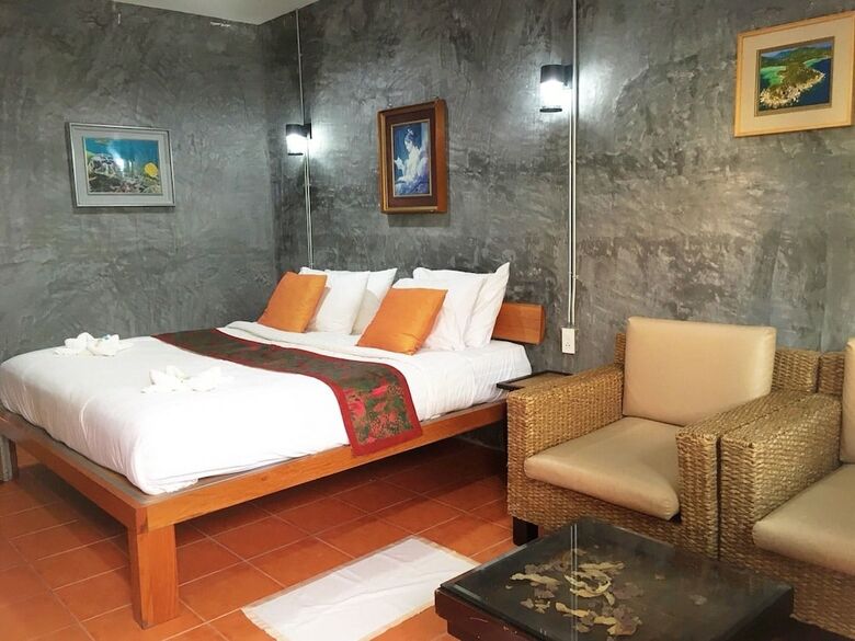 Hostal White Jail At Koh Tao Hostel