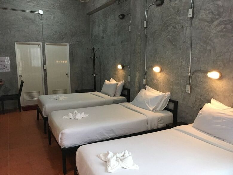 Hostal White Jail At Koh Tao Hostel