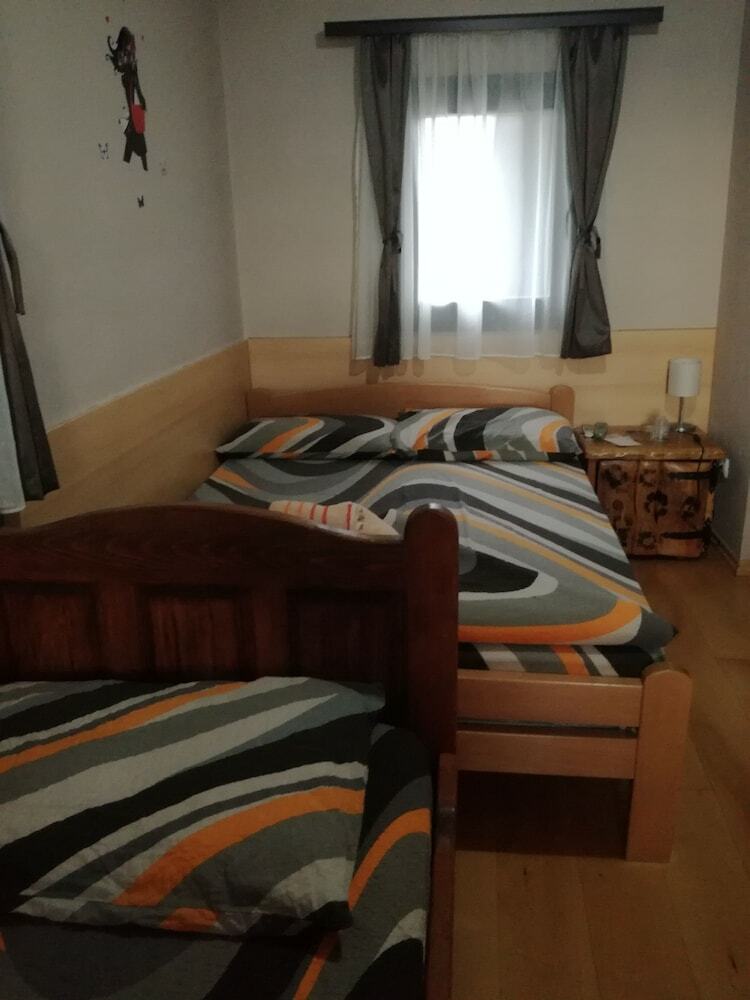 Hotel Green Set