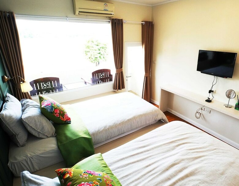 Hotel Buakham Rim Khong