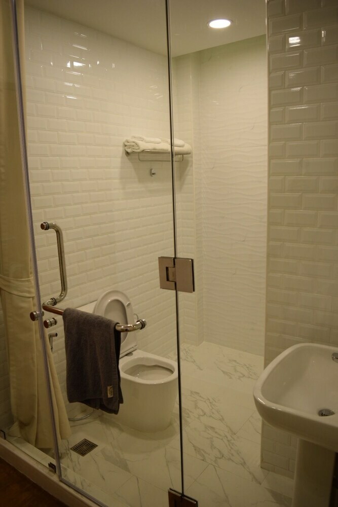 Hotel Buakham Rim Khong