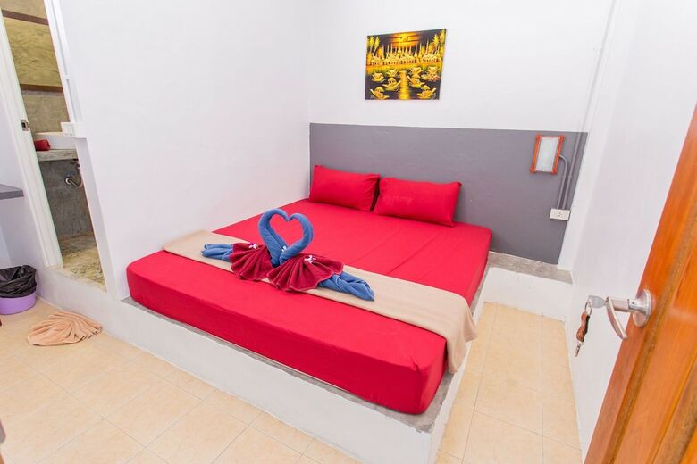 Hotel Booking Center Guesthouse