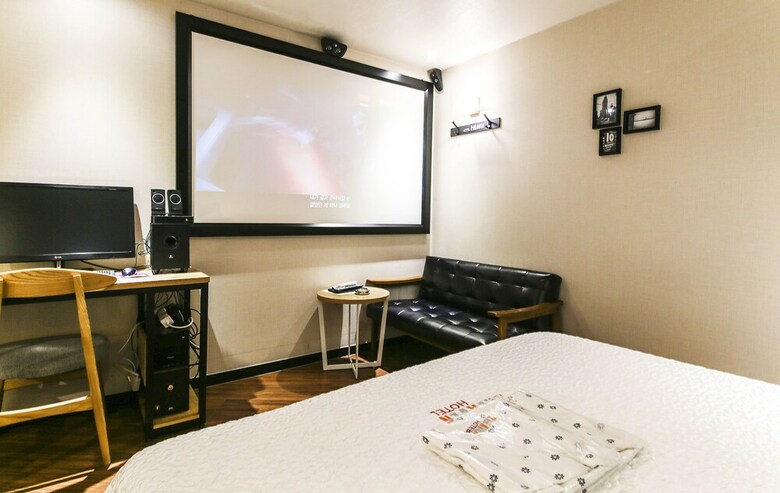 Sasang 2heaven Hotel