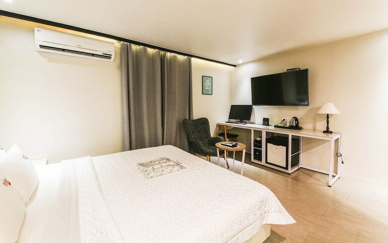 Sasang 2heaven Hotel