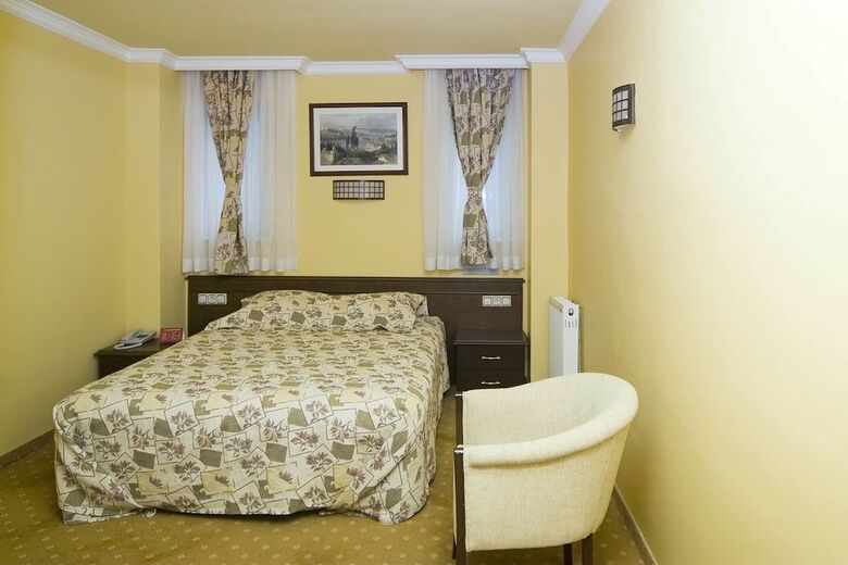 Grand Eras Hotel