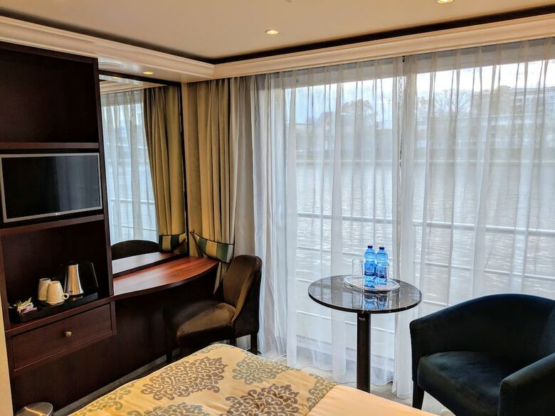 Hotel Select Ms Charles Dickens - Neuss