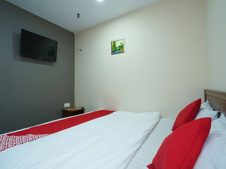 Oyo 1094 Q One Hotel Dengkil