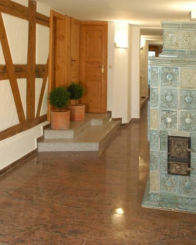 Landgasthof Und Hotel Weisser L�we
