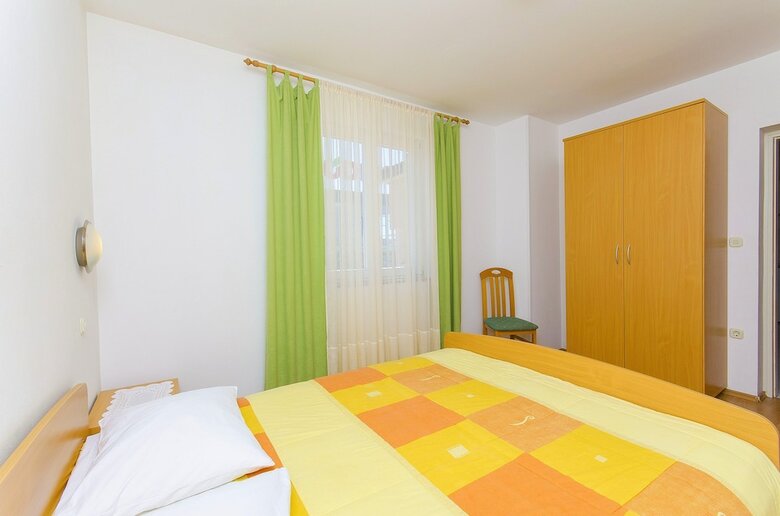 Apartments Biserka