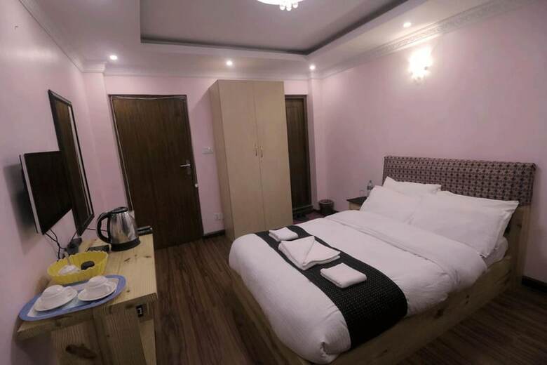 Hotel Easy Homes