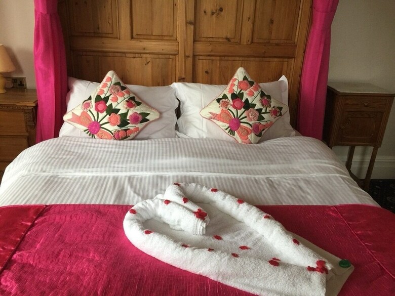 Bed & Breakfast The Estoril Hotel